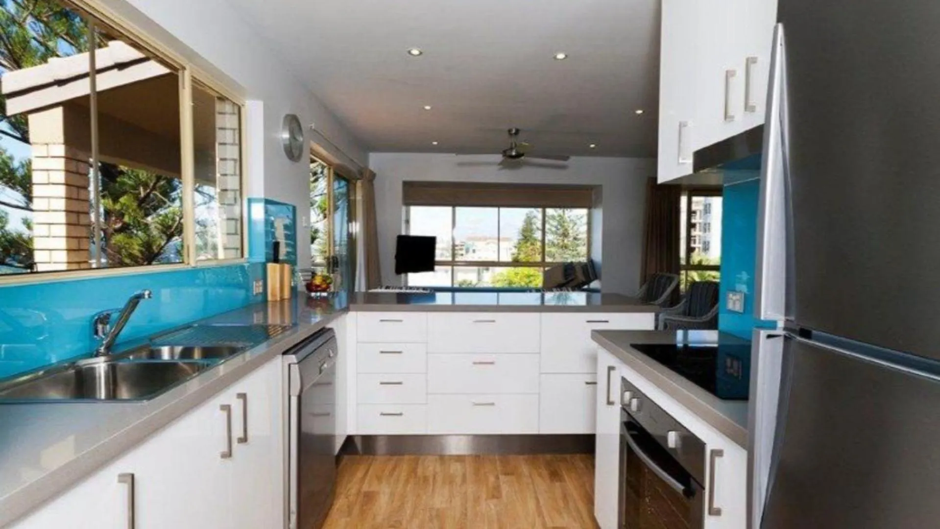 Unit 6 Alinga, Kings Beach Caloundra Holiday home